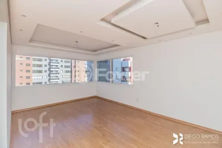 Apartamento com 2 Quartos à venda, 87m² no Passo da Areia, Porto Alegre