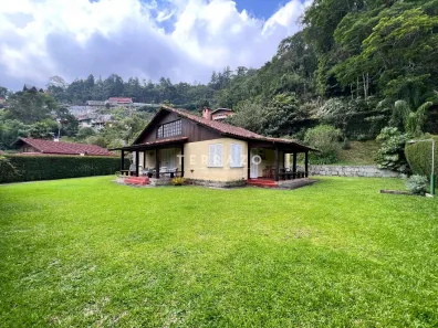 Casa de Condomínio com 4 Quartos à venda, 269m² no Posse, Teresópolis