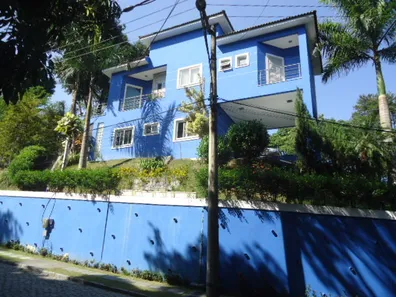 Casa de Condomínio com 3 Quartos à venda, 1483m² no Maria Paula, São Gonçalo