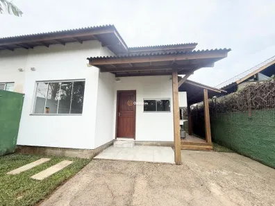 Casa com 2 Quartos para alugar, 60m² no Rio Tavares, Florianópolis