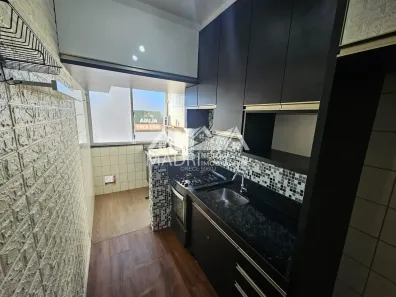 Apartamento com 2 Quartos para alugar, 53m² no Pagani, Palhoça