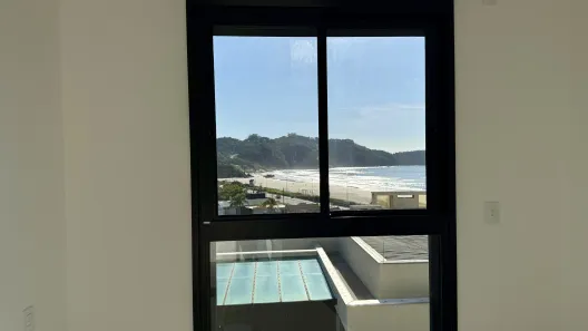 Apartamento com 3 Quartos à venda, 100m² no Mariscal, Bombinhas