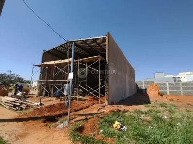 Galpão/Depósito/Armazém para alugar, 210m² no Grand Ville, Uberlândia