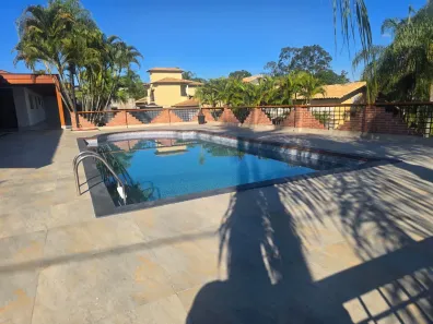 Fazenda/Sítio com 4 Quartos à venda, 226m² no Colinas do Piracicaba (Ártemis), Piracicaba