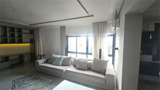 Apartamento com 2 Quartos para alugar, 126m² no Cerqueira César, São Paulo