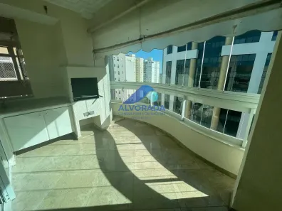 Apartamento com 3 Quartos para alugar, 105m² no Parque Residencial Aquarius, São José dos Campos