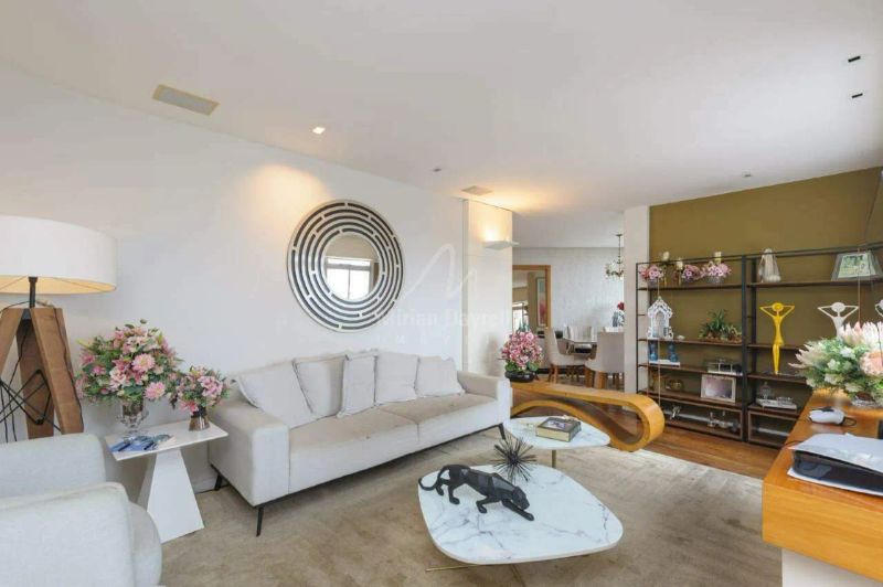 Apartamento com 4 quartos — Sion, Belo Horizonte