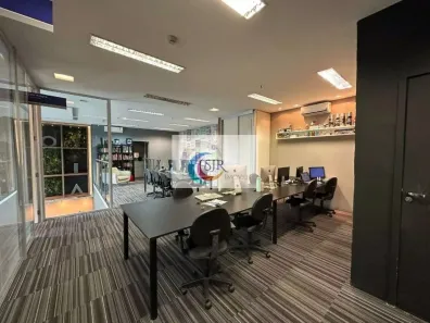 Sala Comercial para alugar, 210m² no Vila Cordeiro, São Paulo