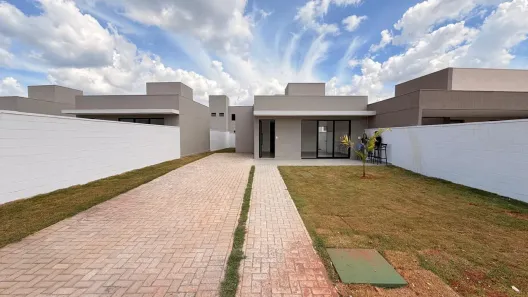 Casa de Condomínio com 3 Quartos à venda, 100m² no Jardins Berlim, Senador Canedo