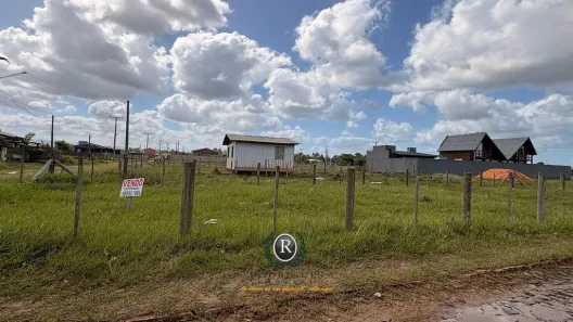 Lote/Terreno à venda, 300m² no Torres, Torres