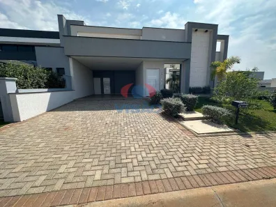 Casa com 3 Quartos para alugar, 219m² no Jardim Residencial Dona Lucilla, Indaiatuba