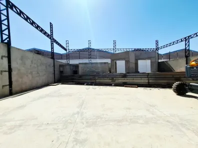 Galpão/Depósito/Armazém para alugar, 572m² no Distrito Industrial, Cravinhos
