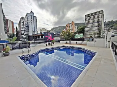 Cobertura com 4 Quartos à venda, 331m² no Centro, Florianópolis