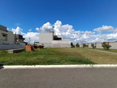 Lote/Terreno à venda, 249m² no Loteamento Floresta, São José dos Campos