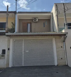 Sobrado com 3 Quartos à venda, 177m² no Jardim Prestes de Barros, Sorocaba