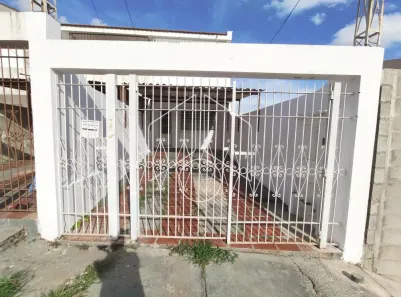 Casa com 2 Quartos para alugar, 129m² no Jardim Araxá, Marília