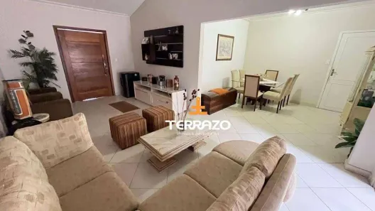 Casa com 3 Quartos à venda, 220m² no Sessenta, Volta Redonda