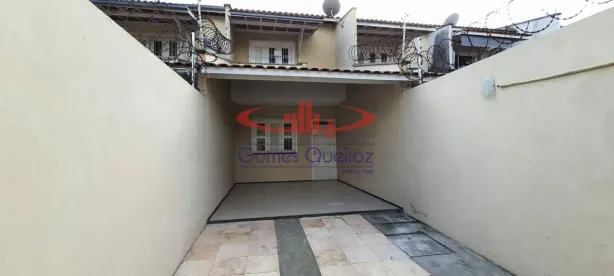 Sobrado com 3 Quartos à venda, 110m² no Maraponga, Fortaleza