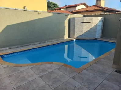 Casa com 3 Quartos à venda, 360m² no Chácara do Visconde, Taubaté