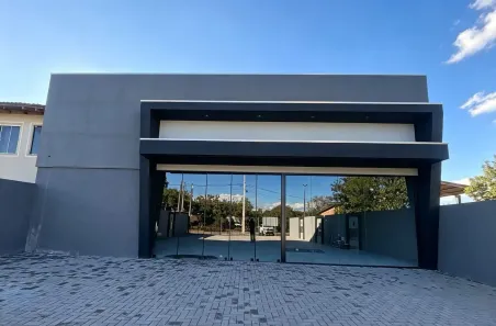Galpão/Depósito/Armazém para alugar, 330m² no Uvaranas, Ponta Grossa