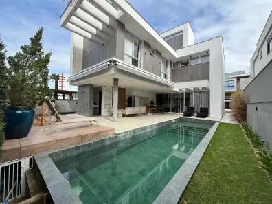 Casa de Condomínio com 3 Quartos à venda, 266m² no Pedra Branca, Palhoça
