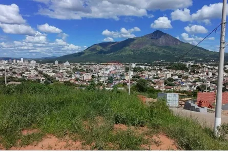 Lote/Terreno à venda, 240m² no Altinópolis, Governador Valadares
