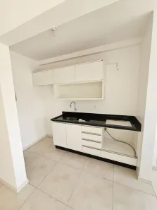 Apartamento com 2 Quartos para alugar, 83m² no Itaum, Joinville