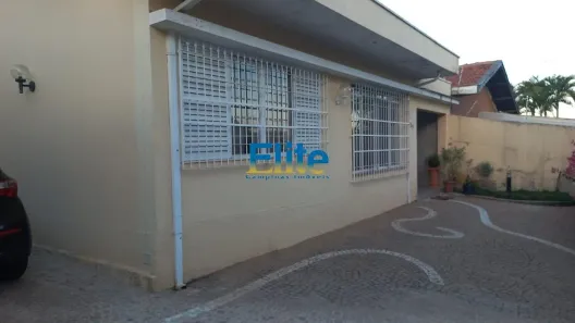 Casa com 3 Quartos à venda, 353m² no Vila Nogueira, Campinas