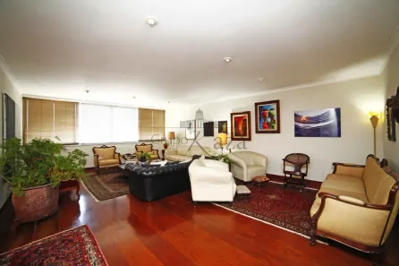 Apartamento com 2 Quartos à venda, 195m² no Cerqueira César, São Paulo