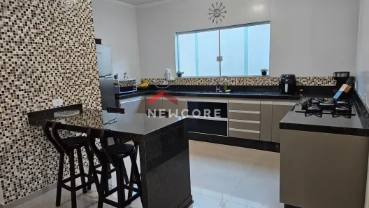 Casa com 3 Quartos à venda, 177m² no Parque Balneário Oasis, Peruíbe
