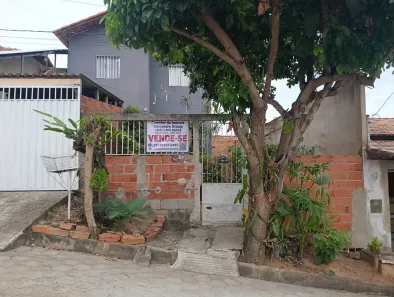 Casa com 4 Quartos à venda, 150m² no Aimorés, Aimorés