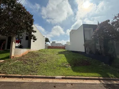 Lote/Terreno à venda, 275m² no Residencial Village Damha II, Araraquara