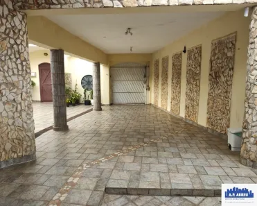 Casa com 5 Quartos à venda, 428m² no Vila Londrina, São Paulo
