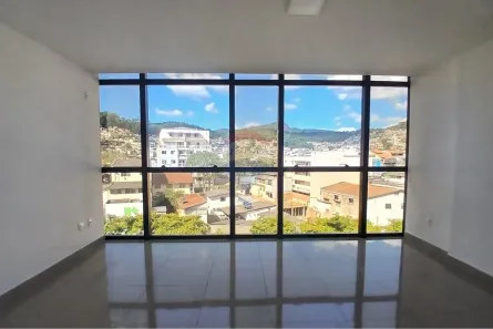 Sala Comercial à venda, 34m² no Olaria, Nova Friburgo