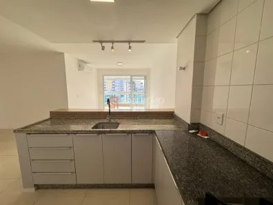 Apartamento com 3 Quartos à venda, 106m² no Barreiros, São José