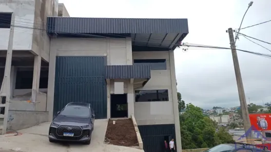 Galpão/Depósito/Armazém com 1 Quarto para alugar, 480m² no Charqueadas, Caxias do Sul
