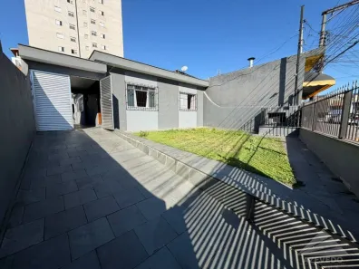 Casa com 2 Quartos à venda, 125m² no Vila Assis Brasil, Mauá