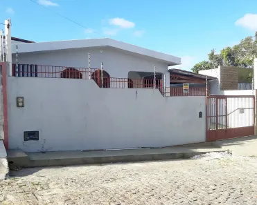 Casa com 3 Quartos à venda, 126m² no Capim Macio, Natal