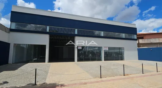 Galpão/Depósito/Armazém para alugar, 434m² no Messiânico, Londrina