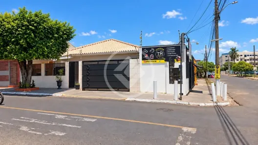 Casa com 3 Quartos à venda, 300m² no Morada da Serra, Cuiabá