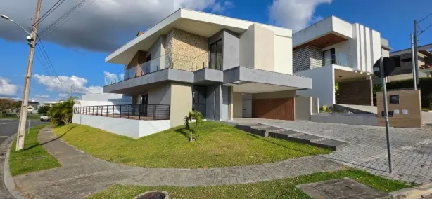 Casa de Condomínio com 5 Quartos à venda, 331m² no Itararé, Campina Grande