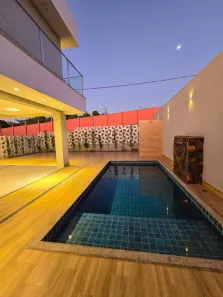 Sobrado com 4 Quartos à venda, 229m² no Jardins Barcelona, Senador Canedo