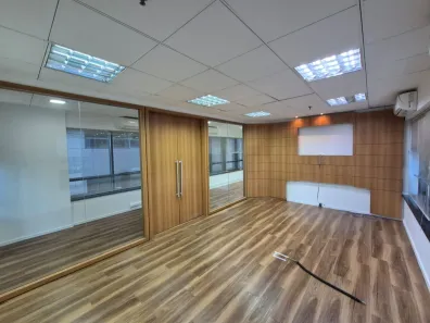 Sala Comercial para alugar, 88m² no Consolação, São Paulo