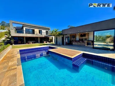 Fazenda/Sítio com 4 Quartos à venda, 449m² no , Joanópolis