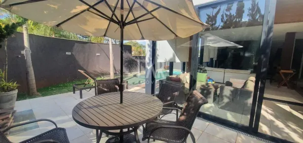 Casa de Condomínio com 5 Quartos à venda, 500m² no Balneário Água Limpa, Nova Lima