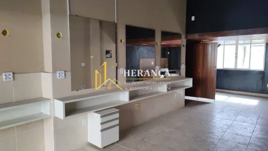 Ponto Comercial para alugar, 37m² no Taquara, Rio de Janeiro