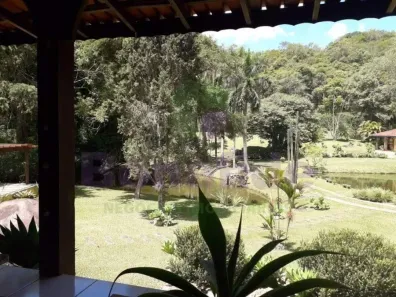 Fazenda/Sítio com 4 Quartos à venda, 800m² no Santa Clara, Jundiaí