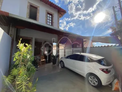 Casa com 3 Quartos à venda, 116m² no Santa Amélia, Belo Horizonte