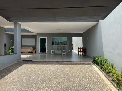 Casa com 3 Quartos à venda, 218m² no Nova Uberlândia, Uberlândia
