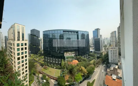 Apartamento com 3 Quartos para alugar, 147m² no Itaim Bibi, São Paulo